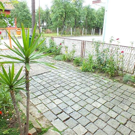 Biba Rooms Karlovac Bagian luar foto