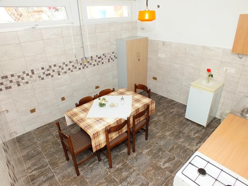 Biba Rooms Karlovac Bagian luar foto