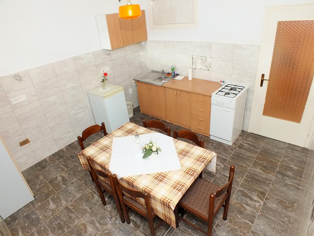Biba Rooms Karlovac Bagian luar foto
